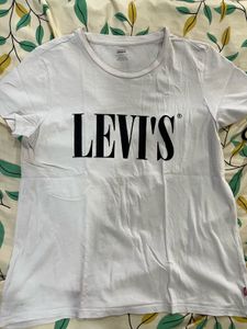 Levi's Graphic Tee - White