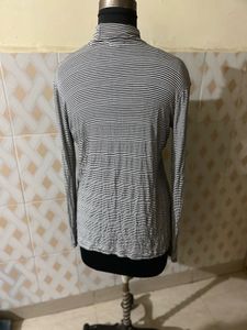 Turtle Neck Top