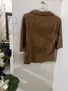 Brown Zipper Jacket🤎