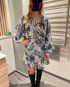 H&amp;M Tropical Print Dress