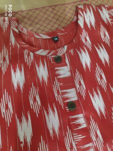 Women Cotton Red Long Kurta....