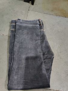 Stylish Grey Jeans