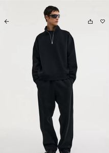 H&amp;M BLACK QUARTER ZIP SWEATSHIRT S