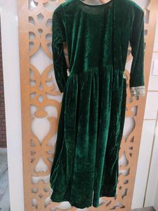 Shenil Green Party Suit...
