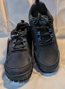 Outdoor Tracking Shoes New with Tag size uk9