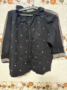 trendy top