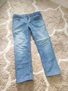 Zovi Jeans