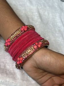 Velvet Pink Bangle Set 🩷
