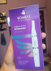 New Bombay Shaving Company Women&#39;s Face Razor