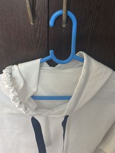White Hoodie Active Wear
