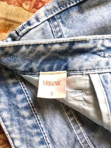 Urbanic Straight Leg Denim Faded Blue Jeans