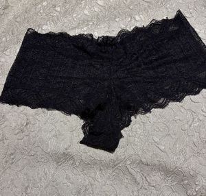 H&M Beautiful Black Lace Briefs