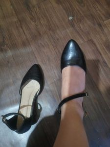 Black Pointed Flats