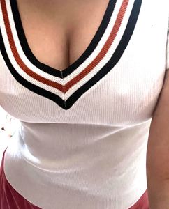 Deep Neck Hot Top