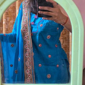 Heavy Dupatta Suit For Party Wear 💙