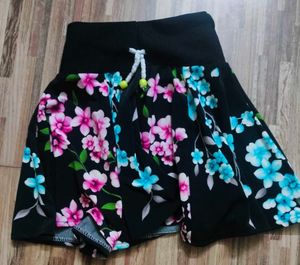 set of 3 skirts for young children