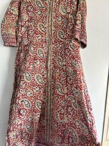 Branded Kurta With Thread And Sequins Work