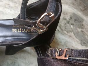 Shoetopia Heels