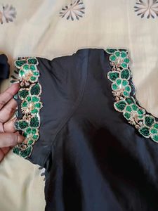 Black Sequin Short Sleeve Kurta With Dupatta