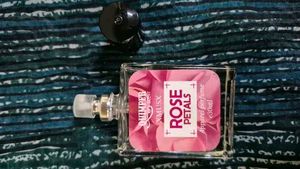 Quimper Rose Petals Apparel Perfume