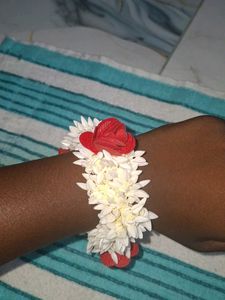 Floral Hair Accessory