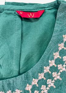 W Embroidered Green Kurta