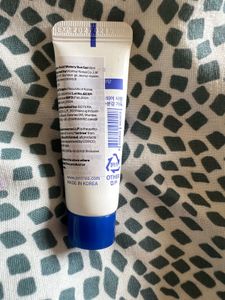 Sealed Isntree Sun Gel