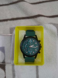 Green Fashion Watch For Boys And Mens