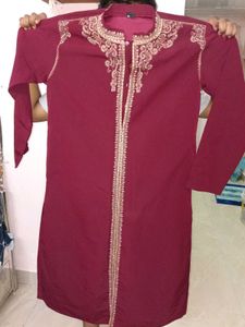Elegant Maroon Kurta