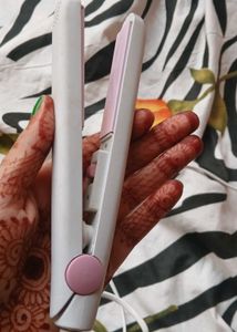 Mini Hair Straightener✨️