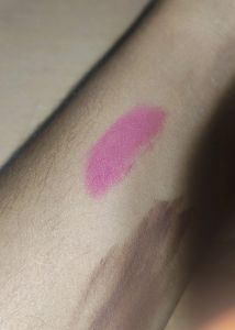 Insight matte lipink-Reckless