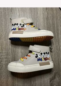 H&amp;M kids unisex shoes