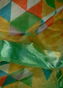 Yellow &amp; Green Geometric Print Saree