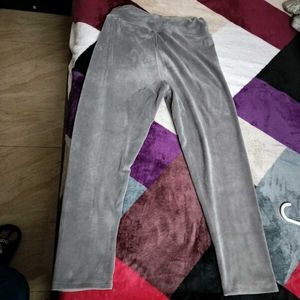 Valvet Light Grey Bottom