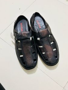 Mochi Man Casual Brown Sandals