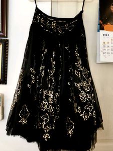 Sequin Embellished Black Skirt