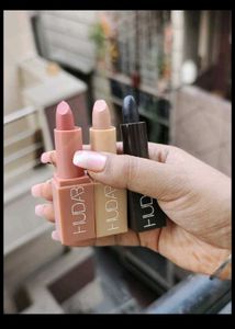 Huda Beauty Set Of 3 Lipstick Wholesale