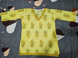 Floral Print Tunic Top