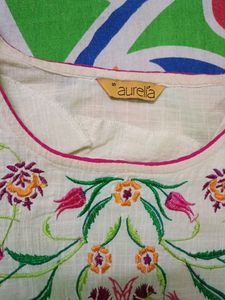 Aurelia Kurta