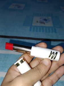 MyGlamm LIT Lipstick