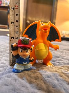 Pokemon Ash and Charizard Figure