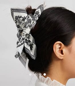 Floral Hair Claw