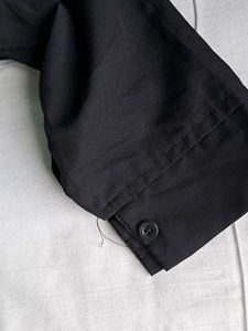 Black Shirt For Women🫶🏽🤍