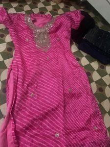 Pink Kurta Set For Women