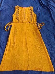 Dress / Kurta For Women (30-34)