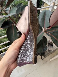 Metallic Glitter/ Party Sandals - EU 38