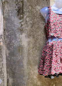 I. CUTE FLORAL DRESS