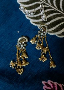 gold and silver pearl earrings