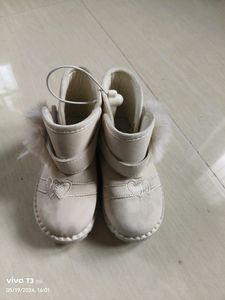 Beautiful Baby Girl Footwear