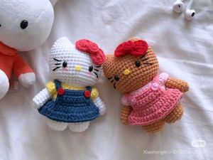Hello Kitty Crochet Dolls (Price Is Per 1)